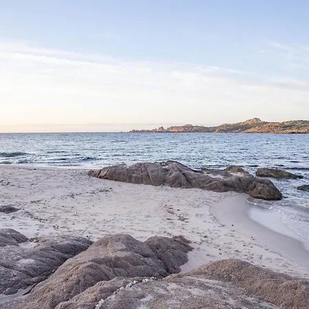 A Due Passi * Isola Rossa (Sassari)