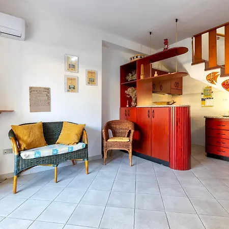 A Due Passi Apartment *