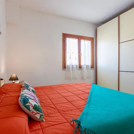 Apartment A Due Passi Isola Rossa (Sassari)
